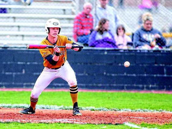 Grayson Redmon bunt