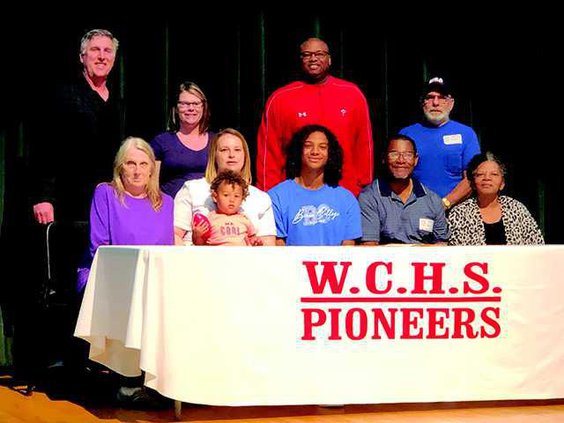 Christian Locke signing